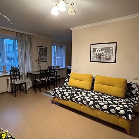 Apartment On Knyahyni Ol'Hy Street Ρίβνε Εξωτερικό φωτογραφία