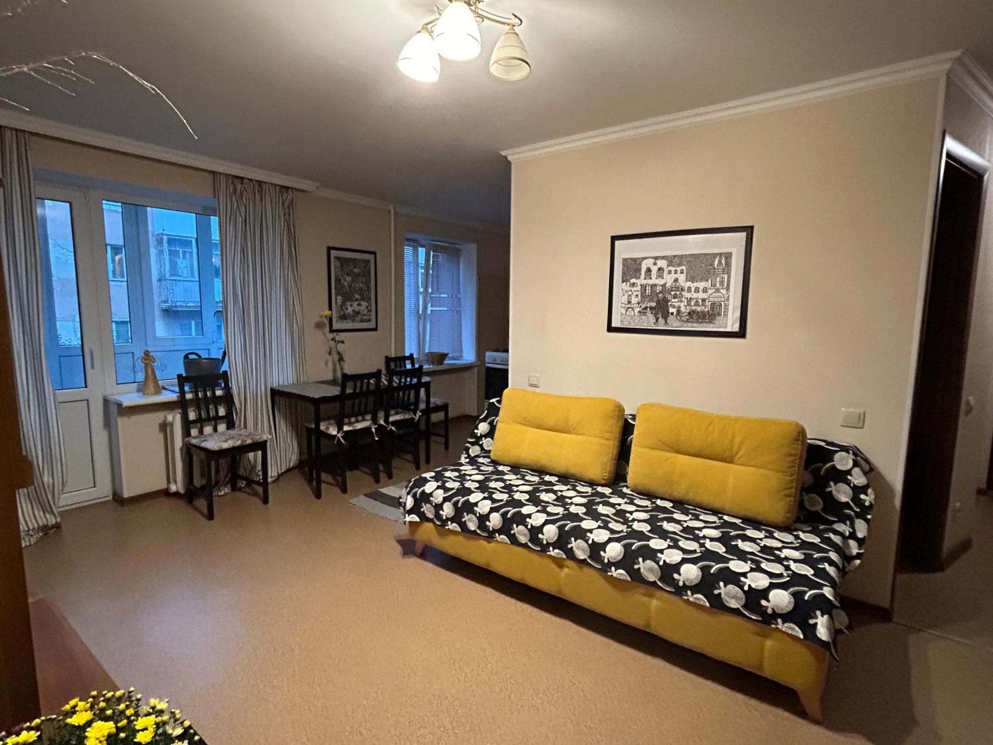 Apartment On Knyahyni Ol'Hy Street Ρίβνε Εξωτερικό φωτογραφία